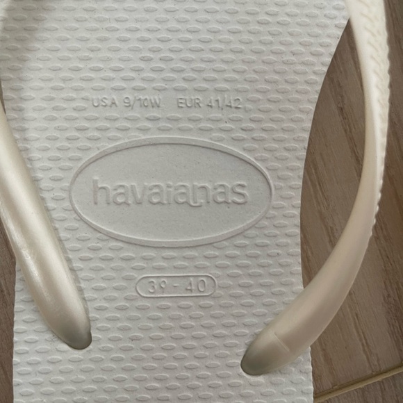 Perfect condition Havaianas with pearls - Picture 2 of 4